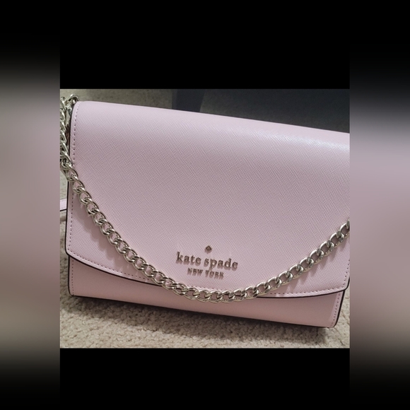 kate spade Handbags - Kate Spade Carson Crossbody